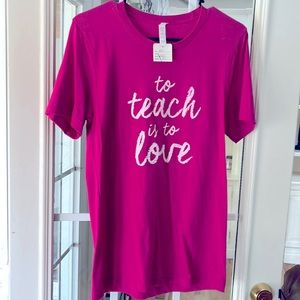 Ladies tee, new with tags